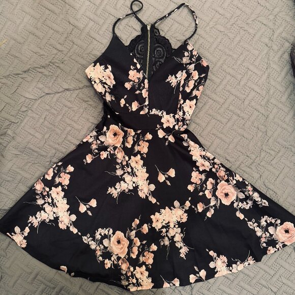 Windsor Dresses & Skirts - Black and Pink Floral Party Dress